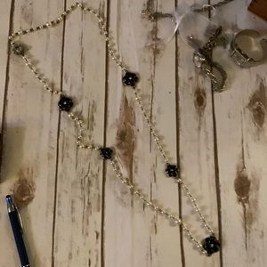 Flower acrylic black pearls fun necklace 20in long